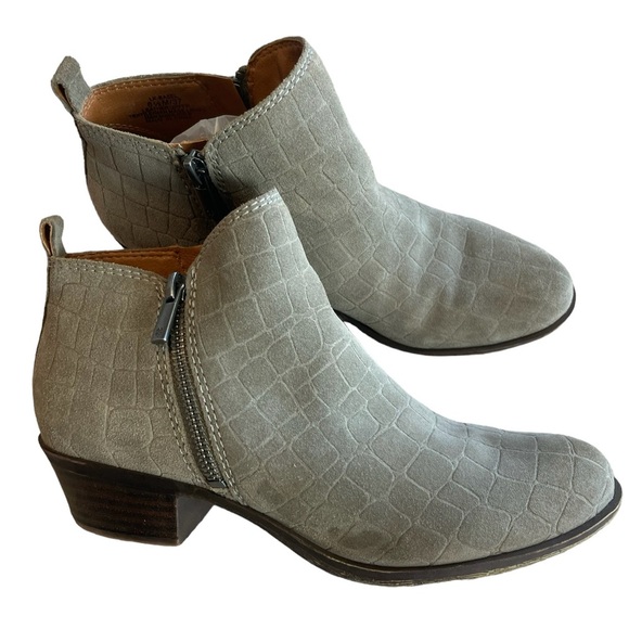 Lucky Brand boots - Picture 2 of 8